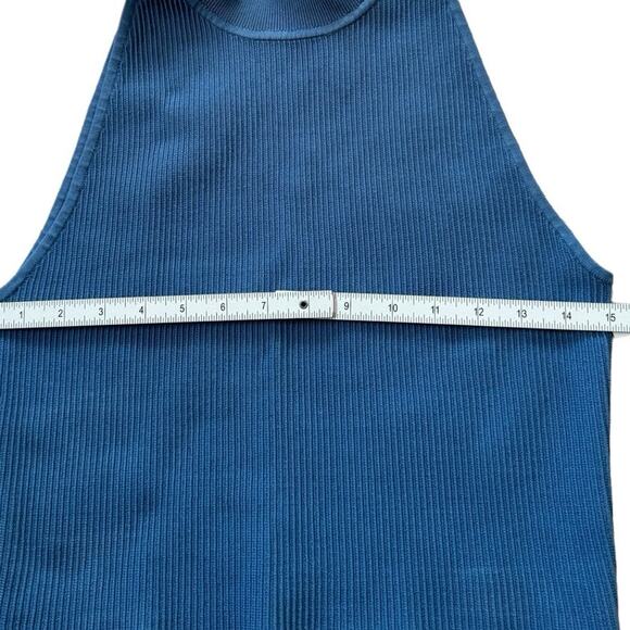 Aritizia Babaton Ribbed Cropped Blue Tank Size L - Picture 4 of 6
